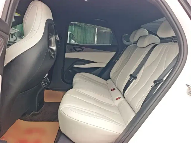 BYD Seal 06 — Фото автомобиля 16