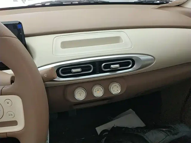 Wuling Hongguang Mini EV — Фото автомобиля 12