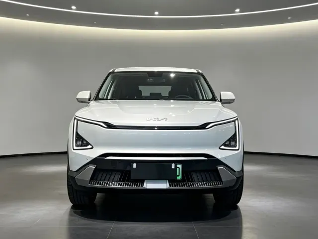 Kia EV5 — Фото автомобиля 2