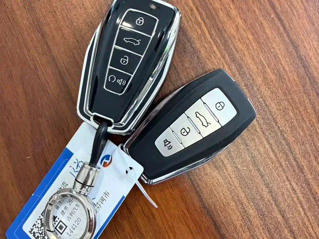 Geely Emgrand — Фото автомобиля 20