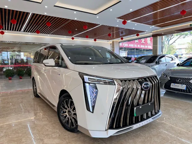GAC Trumpchi E9 — Фото автомобиля 3