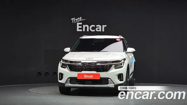 Kia Seltos — Фото автомобиля 3