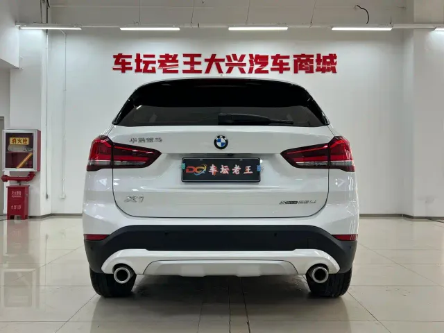 BMW X1 — Фото автомобиля 8