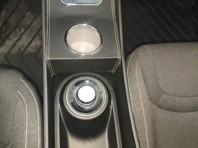Wuling Bingo — Фото автомобиля 12