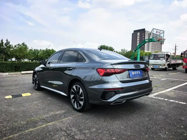 Audi A3 — Фото автомобиля 4