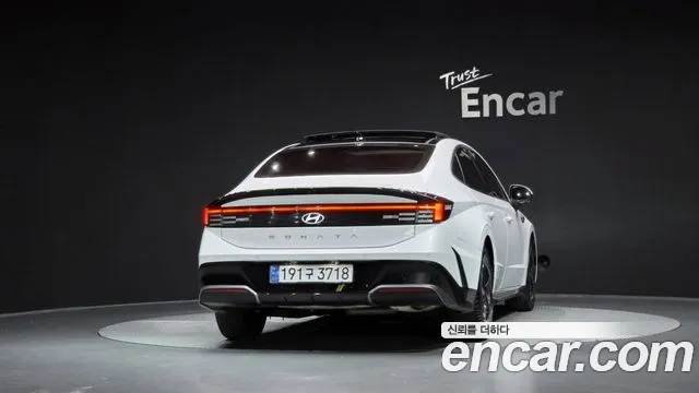Hyundai Sonata — Фото автомобиля 4