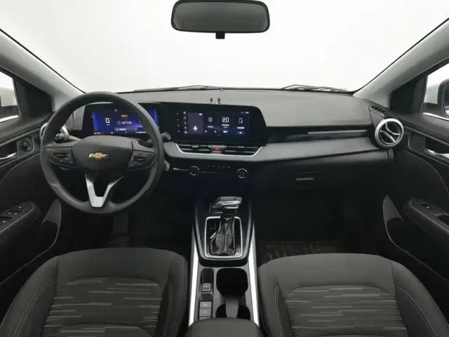 Chevrolet Monza — Фото автомобиля 5