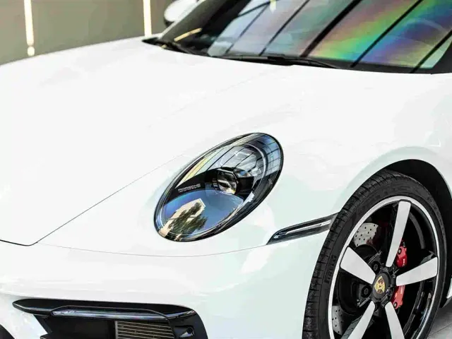 Porsche 911 — Фото автомобиля 12