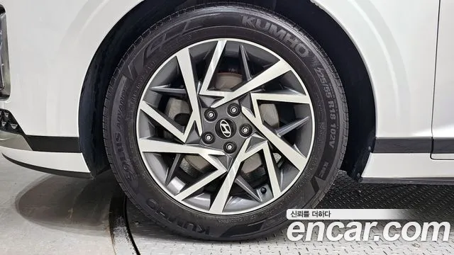 Hyundai Grandeur Grandeur (GN7) 2.5 Бензин 2WD — Фото автомобиля 5