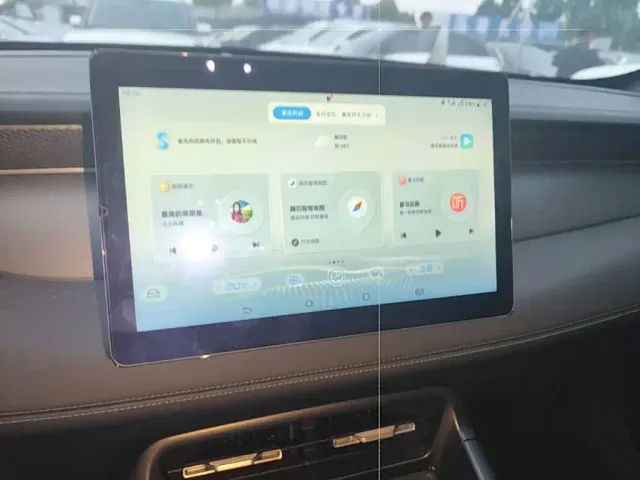 BYD Qin PLUS — Фото автомобиля 12