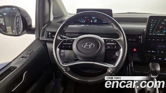 Hyundai Staria Staria 4WD Tourer 11 мест — Фото автомобиля 13