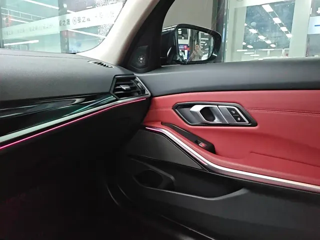 BMW 3 Series — Фото автомобиля 12