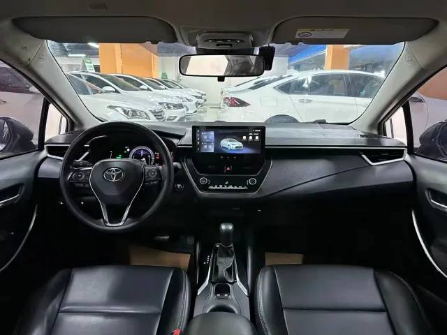 Toyota Corolla — Фото автомобиля 4