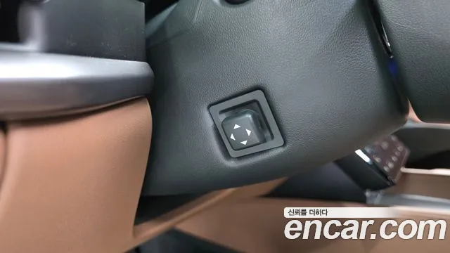 Hyundai Grandeur Grandeur (GN7) 2.5 Бензин 2WD — Фото автомобиля 13
