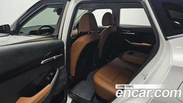 Kia Seltos New — Фото автомобиля 18