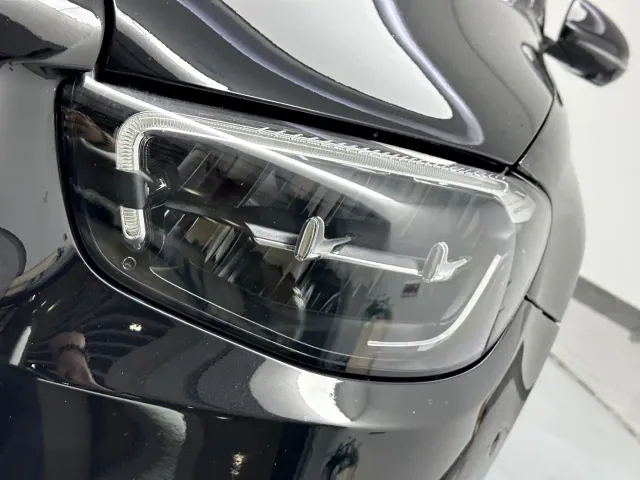 Mercedes-Benz E-Class — Фото автомобиля 23