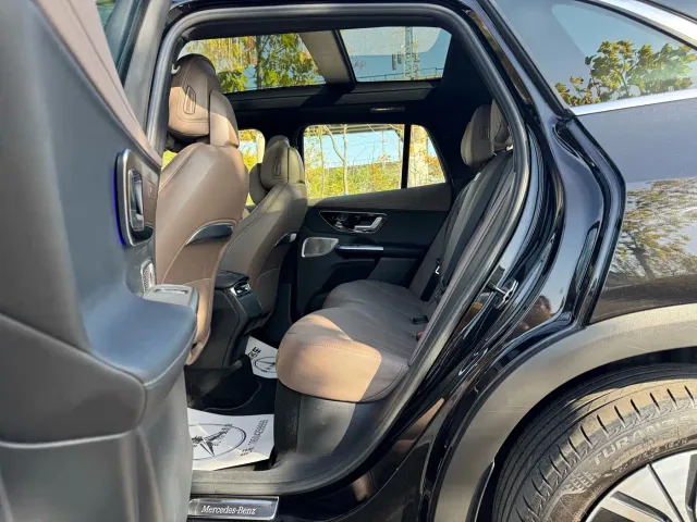 Mercedes-Benz EQE SUV — Фото автомобиля 6