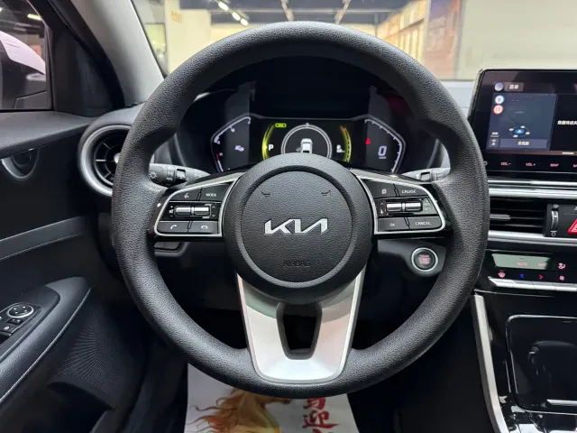 Kia K3 — Фото автомобиля 9
