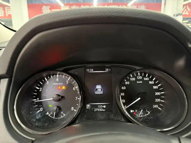 Nissan X-Trail — Фото автомобиля 15