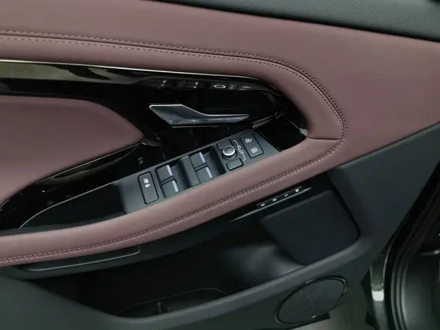 Land Rover Range Rover Evoque — Фото автомобиля 9