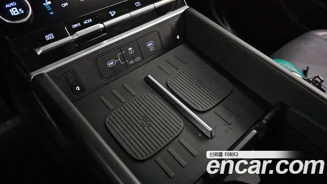 Hyundai Santa Fe — Фото автомобиля 27