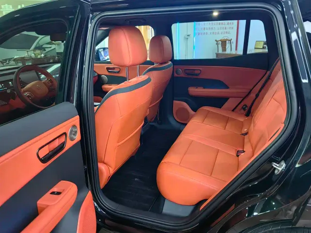 Toyota BoZhi 3X — Фото автомобиля 11