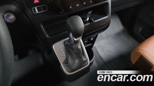 Hyundai Staria — Фото автомобиля 12