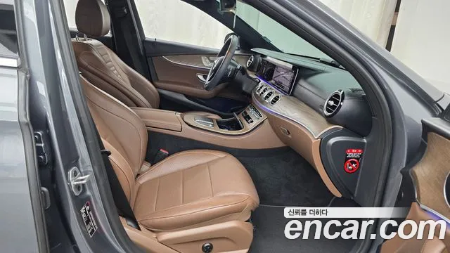 Mercedes-Benz E-Class W213 — Фото автомобиля 16