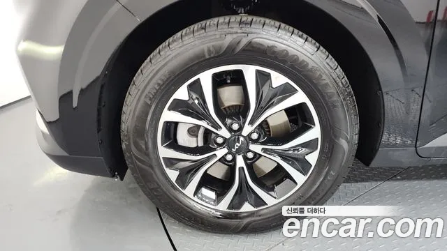 Kia Canival Carnival 4 поколение Бензин 9 мест Prestige — Фото автомобиля 5