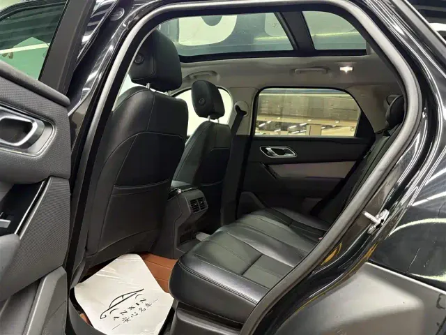 Land Rover Range Rover Velar — Фото автомобиля 14