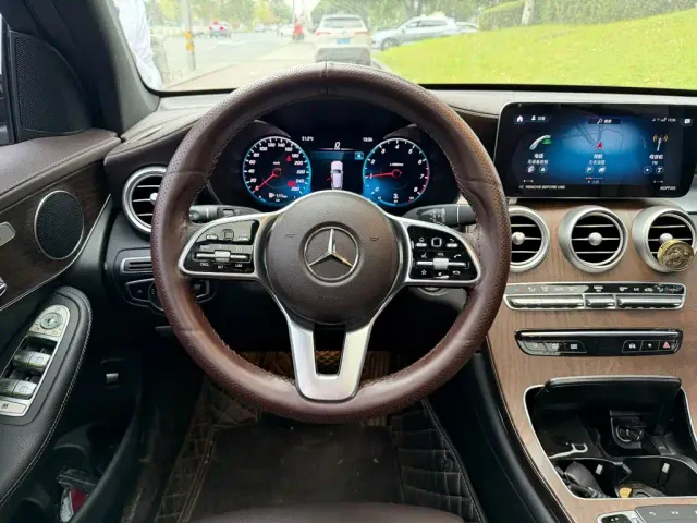 Mercedes-Benz GLC-Class — Фото автомобиля 14
