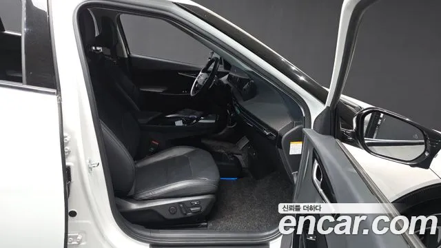 Kia EV6 — Фото автомобиля 11