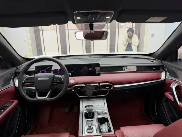 Jetour X70 Plus — Фото автомобиля 9