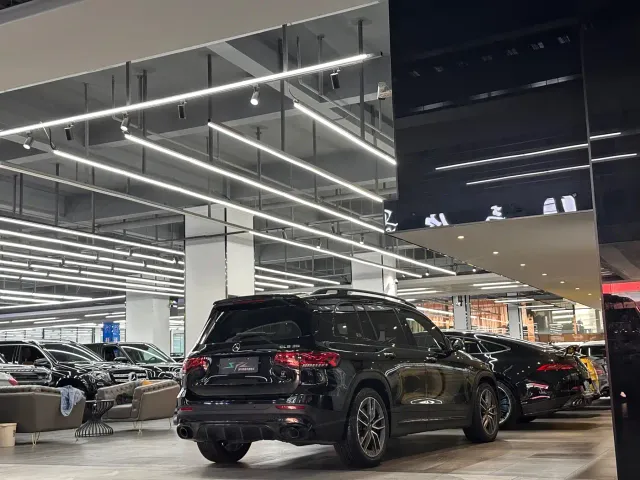 Mercedes-Benz GLB AMG — Фото автомобиля 18