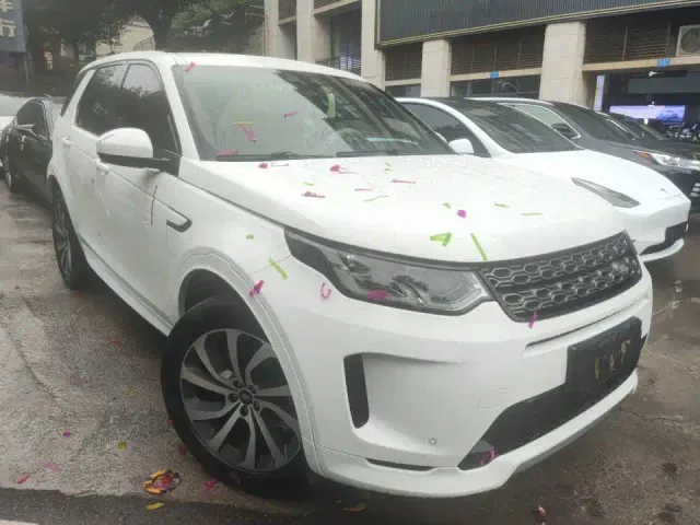 Land Rover Discovery Sport — Фото автомобиля 3