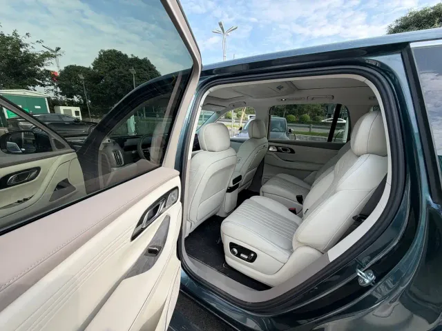 Geely Galaxy M9 — Фото автомобиля 5