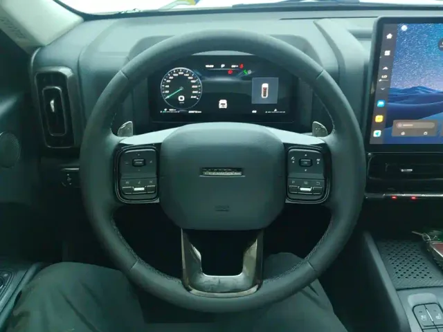 Haval H9 — Фото автомобиля 15