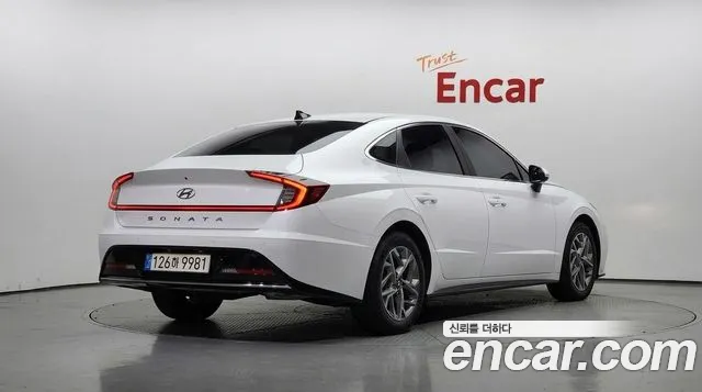 Hyundai Sonata — Фото автомобиля 2