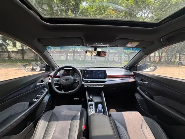 Geely Binrui — Фото автомобиля 11