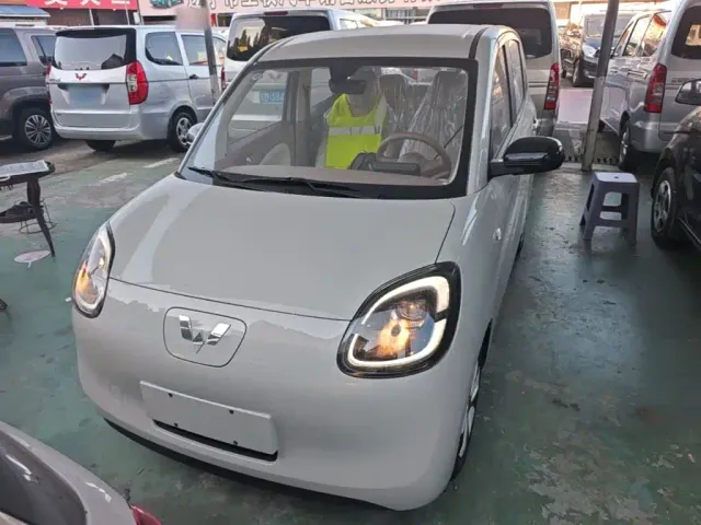 Wuling Hongguang Mini EV — Фото автомобиля 2