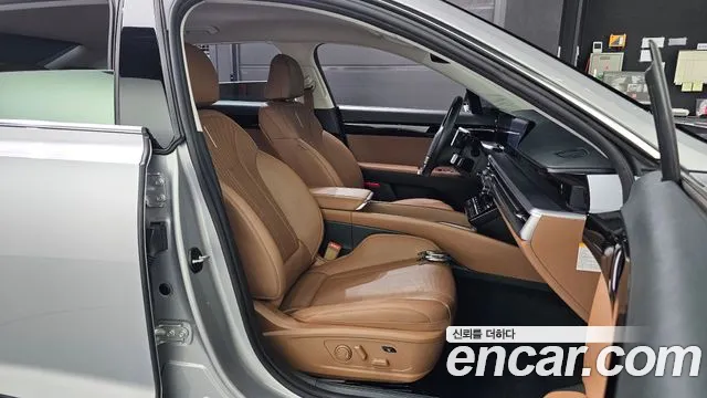 Hyundai Grandeur — Фото автомобиля 12