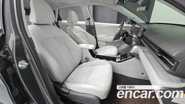 Hyundai Kona SX2 — Фото автомобиля 16