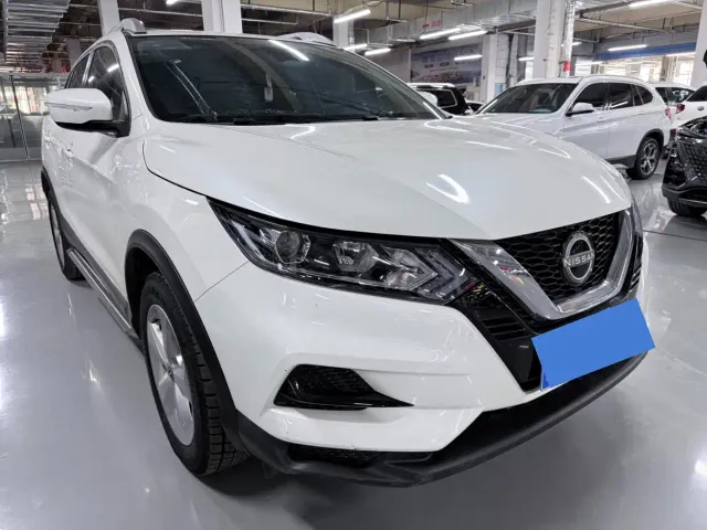 Nissan Qashqai — Фото автомобиля 3