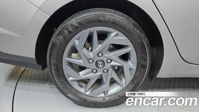 Hyundai Avante CN7 — Фото автомобиля 5