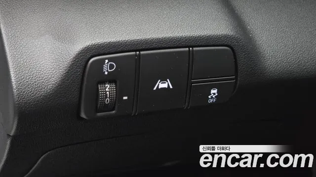Hyundai Avante CN7 — Фото автомобиля 27