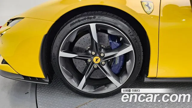 Ferrari SF90 — Фото автомобиля 5