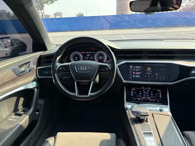 Audi A6L — Фото автомобиля 8
