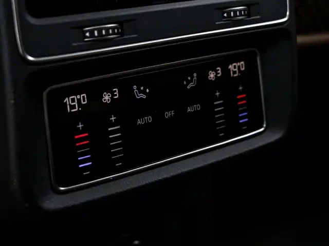 Audi Q7 — Фото автомобиля 18