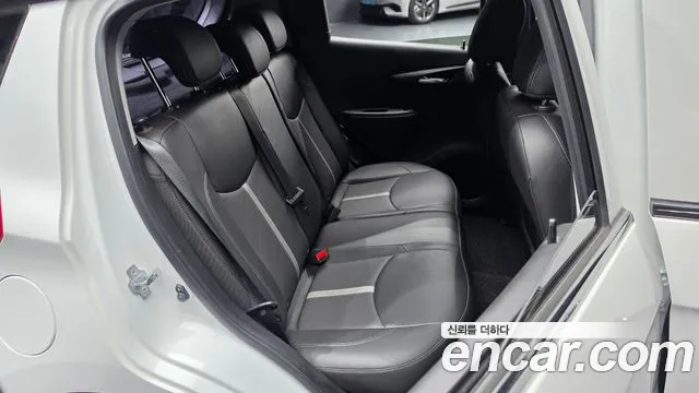 Chevrolet Spark — Фото автомобиля 11