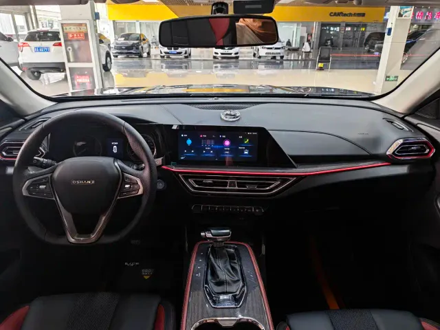 Changan Oushang X5 — Фото автомобиля 9